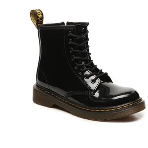 Dr Martens boot
